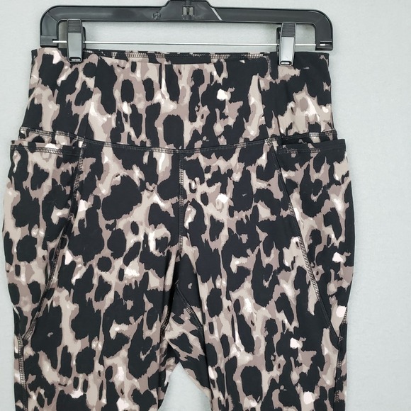 Livi Plus Size 14/16 Animal Print 7/8 Leggings Cheetah Leopard Workout Gym Yoga - Picture 3 of 9